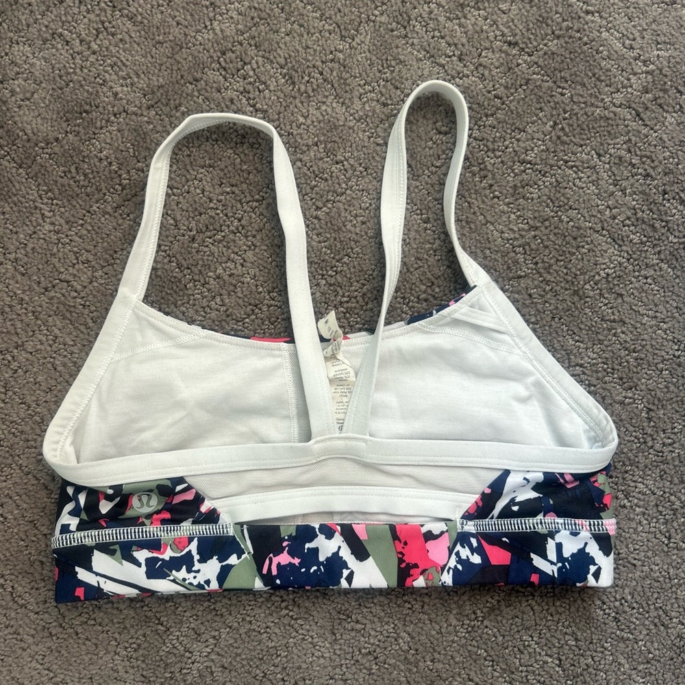 Lululemon Rise and Run Bra Mini Pop Cut Boom Juice Multi White | Mesh Back | 4 - Picture 2 of 8